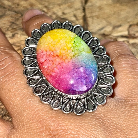 Large Tie Dye Solar Quartz Ring Size 7 1/4 - Picture 6 of 8